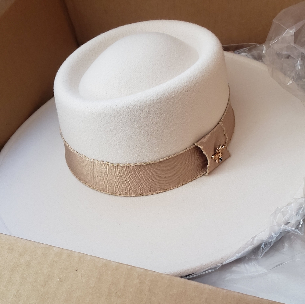 Beige hat